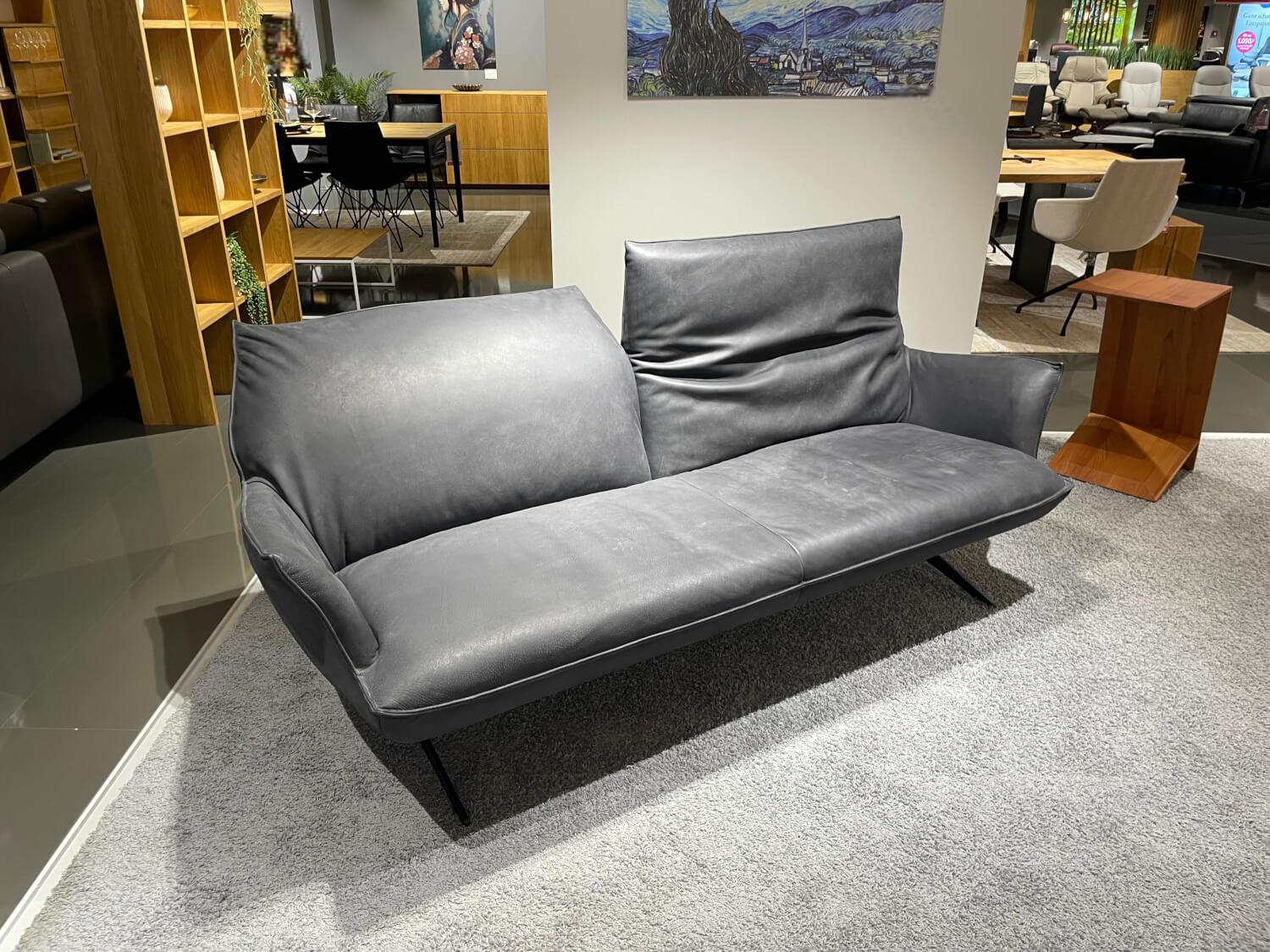 Koinor - Sofa Kingman R Leder A India Omega Grau Holzrahmen Nussbaum Geölt Füße Schwarz - 8