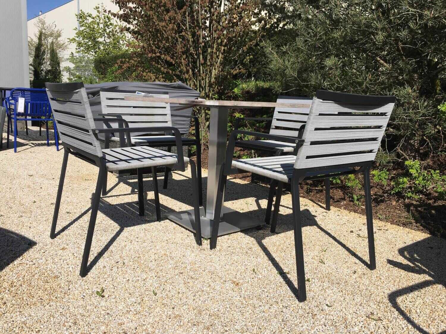 Kristalia - 4er-Set Stuhl Riemen Anthrazit Rest Aluminium Schwarz Lackiert - 2