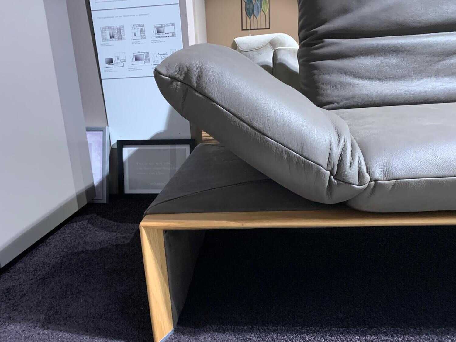 Koinor - Sofa Zweisitzer Leder A-India Spider Grau mit Hocker - 2