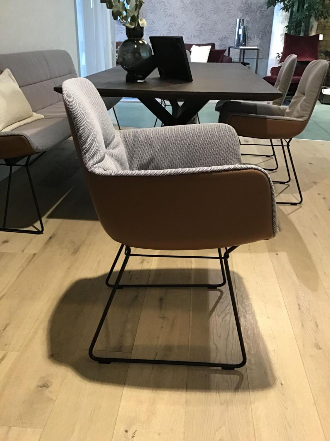 Freifrau - Sitzgruppe Leya Außen Leder Sahara Cognac Braun Innen Stoff Opera Fango Grau Drahtgestell Schwarz - 7