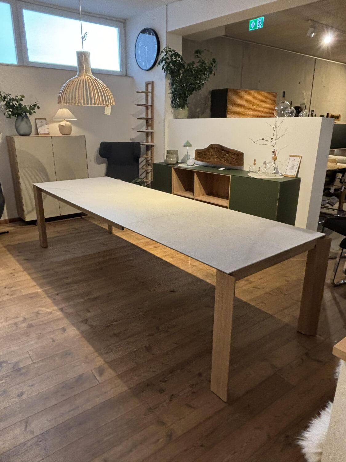 Scholtissek - Tisch Kera 4 Platte Keramik Shilin Slate Finish Holzrahmen Gestell Knorrige Eiche Puro Geölt - 10