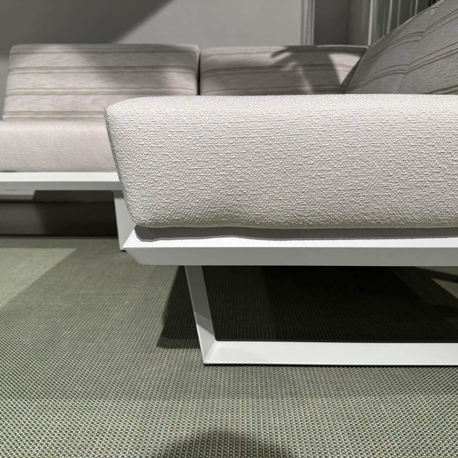 Solpuri - Outdoor Lounge Boom Stoff Diamond Pune Beige Gestell Aluminium Weiß Pulverbeschichtet Mit Keramikplatte Dekton - 5