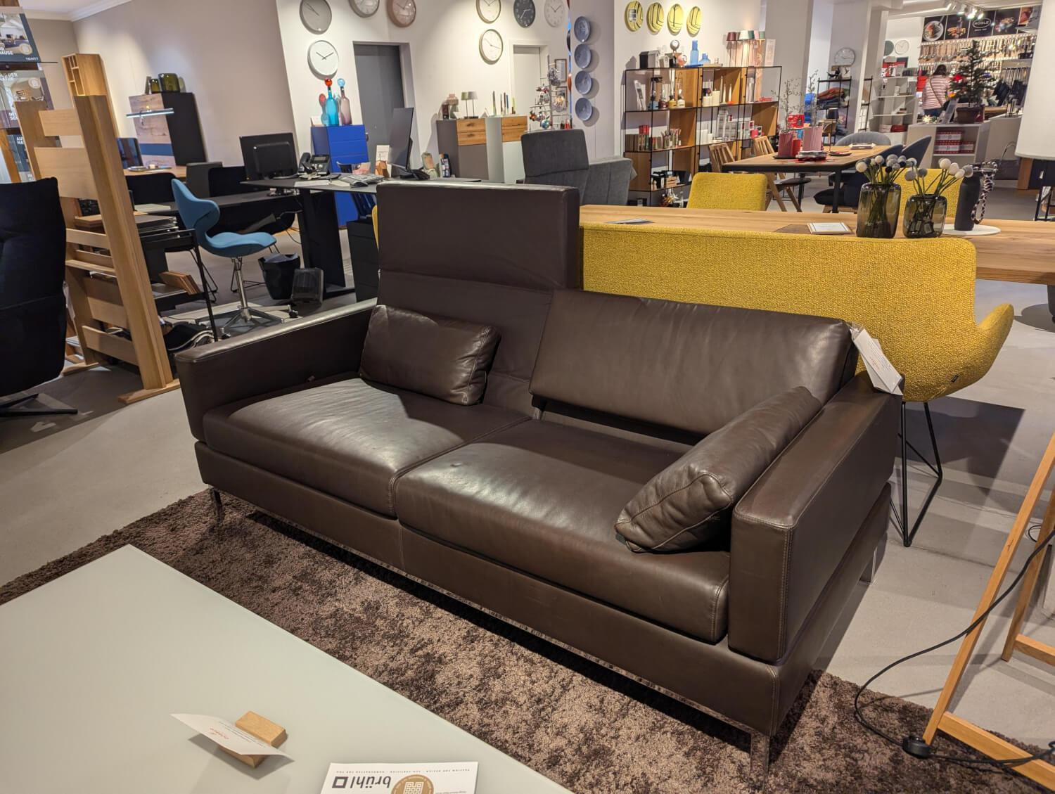 Brühl - Sofa Tomo 3 Anilinleder Lama 20 Dunkelbraun Gestell Chrom Glänzend Mit Kissen Und Fußstütze - 4