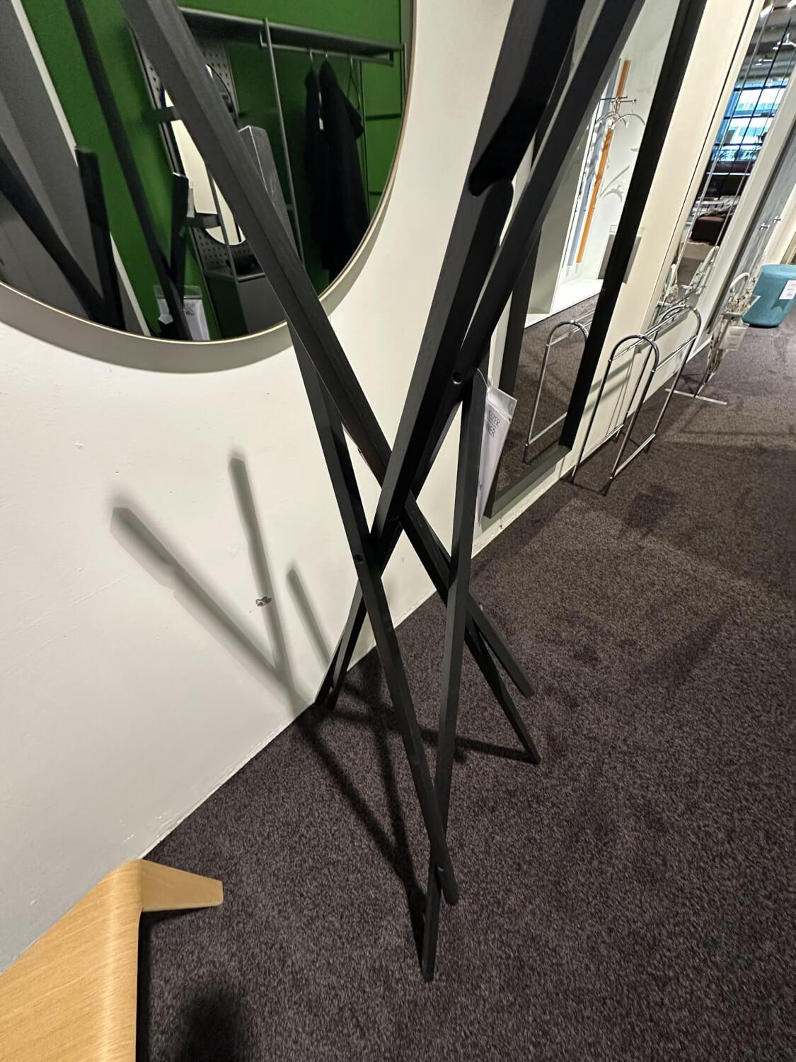 Schönbuch - Garderobenständer Sticks In Schwarz Matt - 3