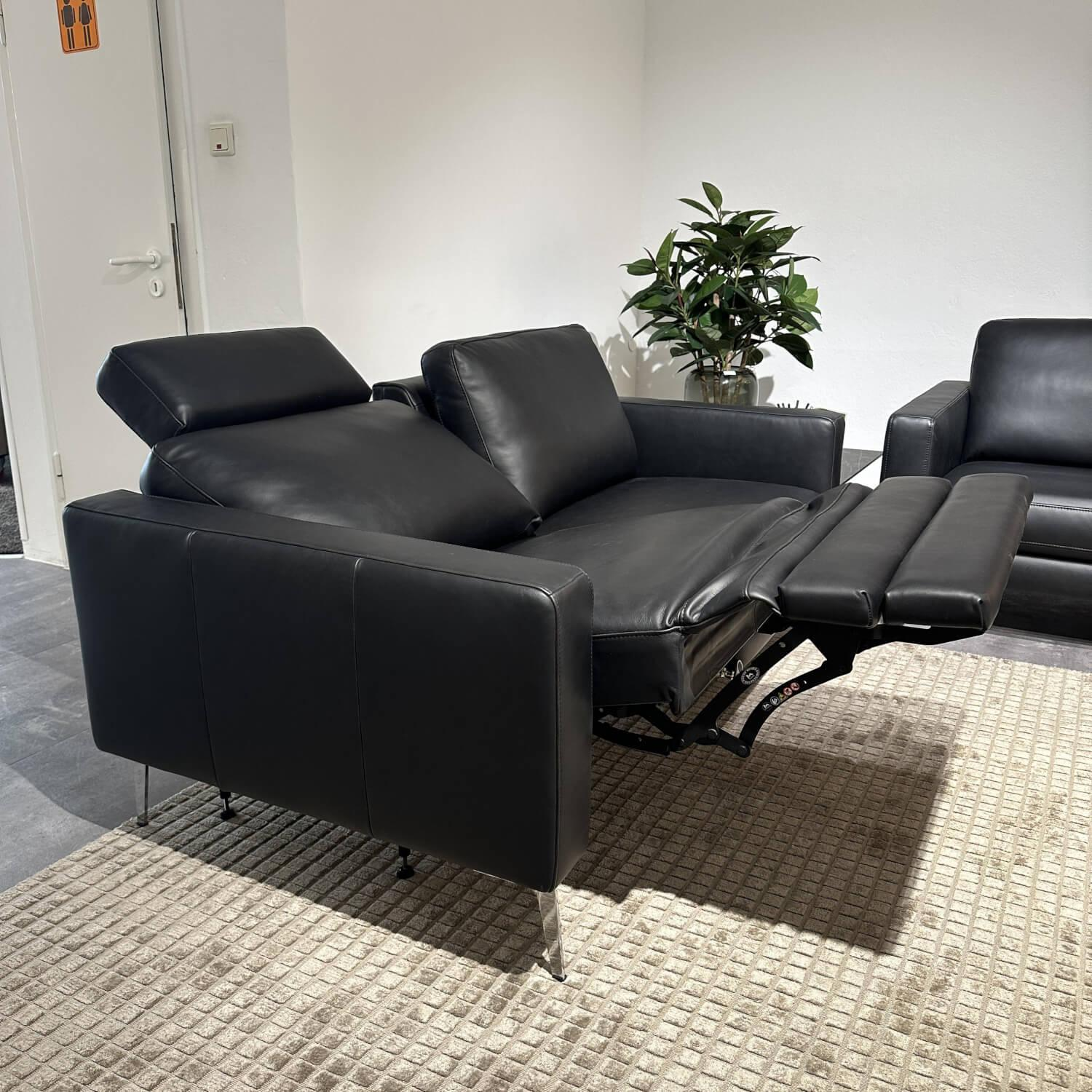 Contur - Sofa Enna Leder L40 Rancho Nero WR51 Schwarz Metallkufe Metallfuß Chrom Mit Kopfstütze - 4