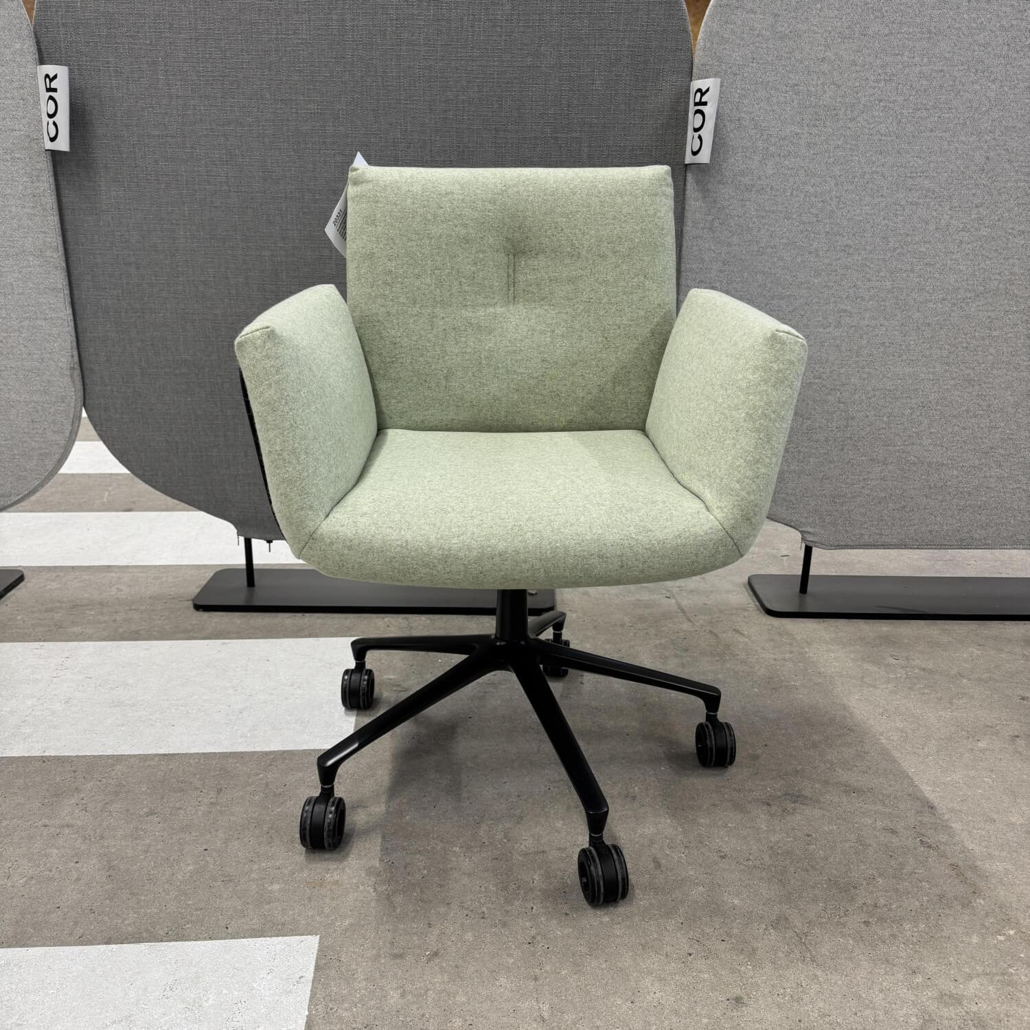 COR - Stuhl Alvo 825 Stoff Divina MD 913 Hellgrün 110 Schale Kunststoff Schwarz Gestell Schwarz Pulverbeschichtet Mit Rollen - 3