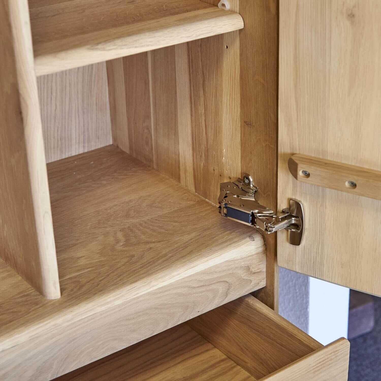 Gazzda - Kleiderschrank Modell Fawn Eiche Massiv Oberfläche Weiß Geölt - 13