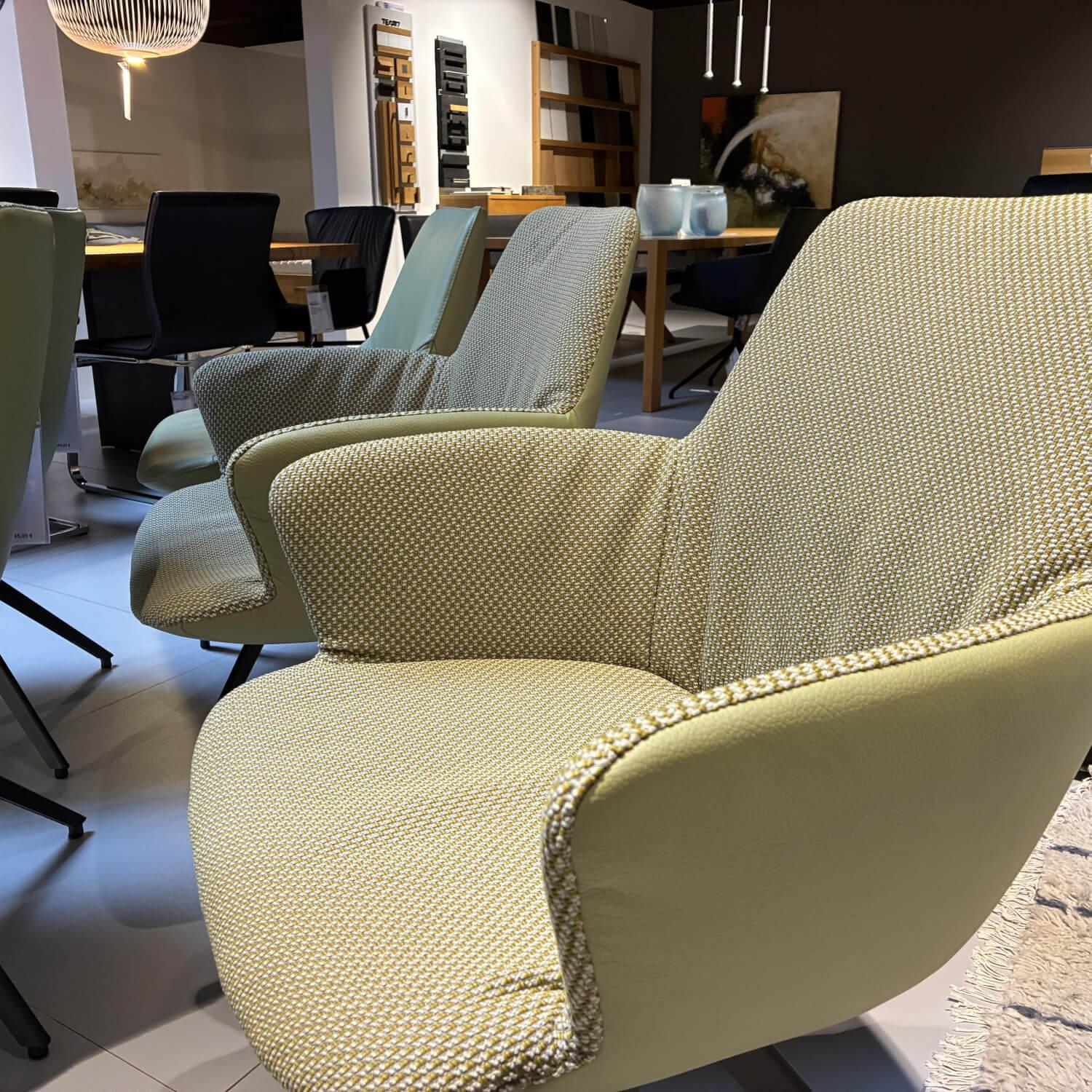 Bert Plantagie - 6er-Set Stuhl Maple Stativ Leder Tendens LD0038 Pistache Grün Stoff Daffodil 06 Grape Beige Gestell Metall Anthrazit - 4