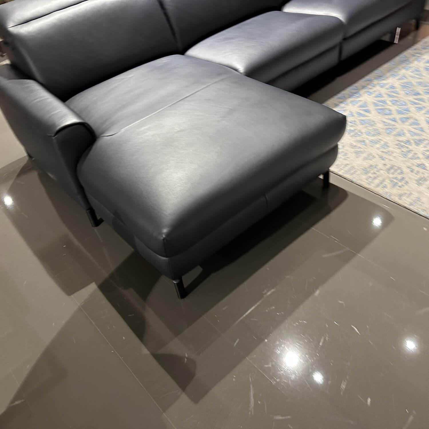 WK Wohnen - Ecksofa WK 660 Venosa LC 300 Leder Montana Night Schwarz Füße Black 01 Inklusive Kissen - 7