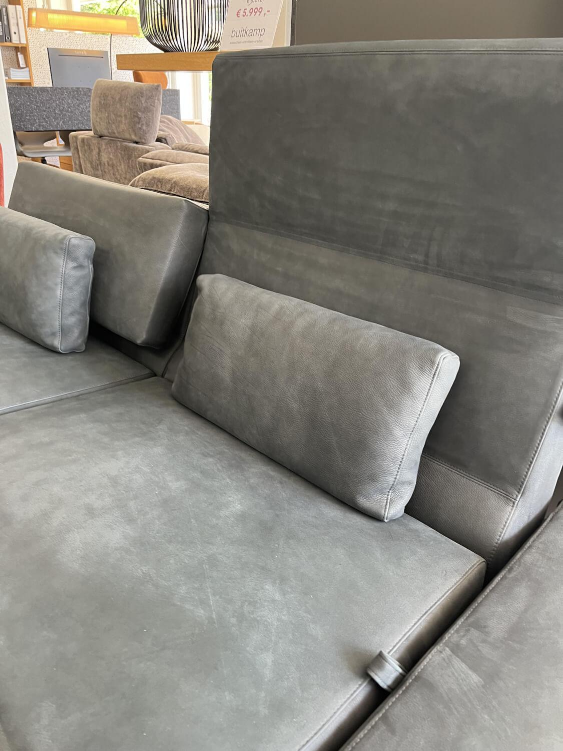 Brühl - Sofa Tomo Compact 2-Sitzer Leder Taron 99 Schwarz Winkelfuß Verchromt Höhenverstellbar - 6