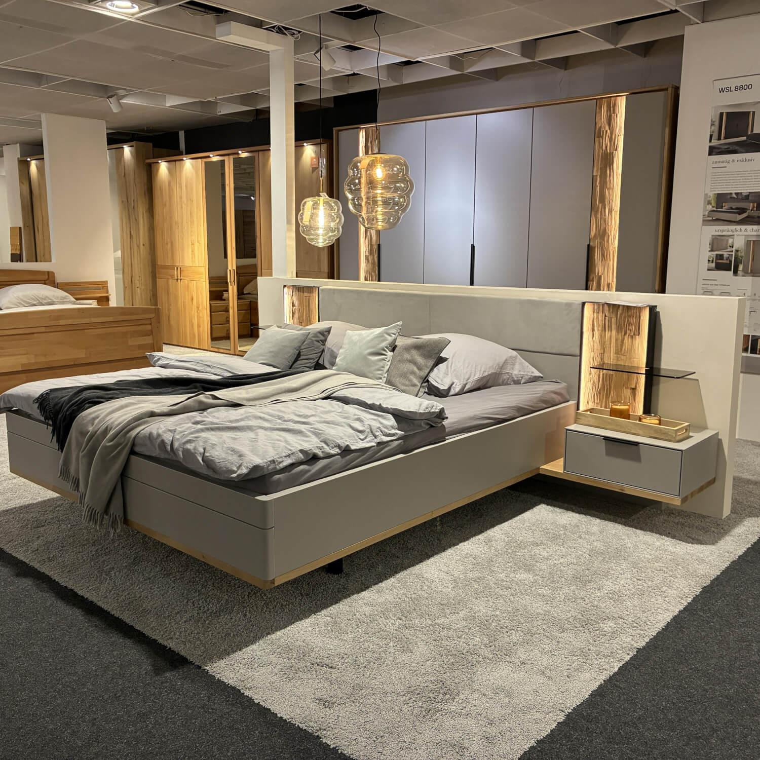 Wöstmann - Schlafzimmer WSL 8800 Lack Samtgrau Mit Spaltholz-Akzent Stoff Lightgrey Grau Mit Akzentlicht - 7