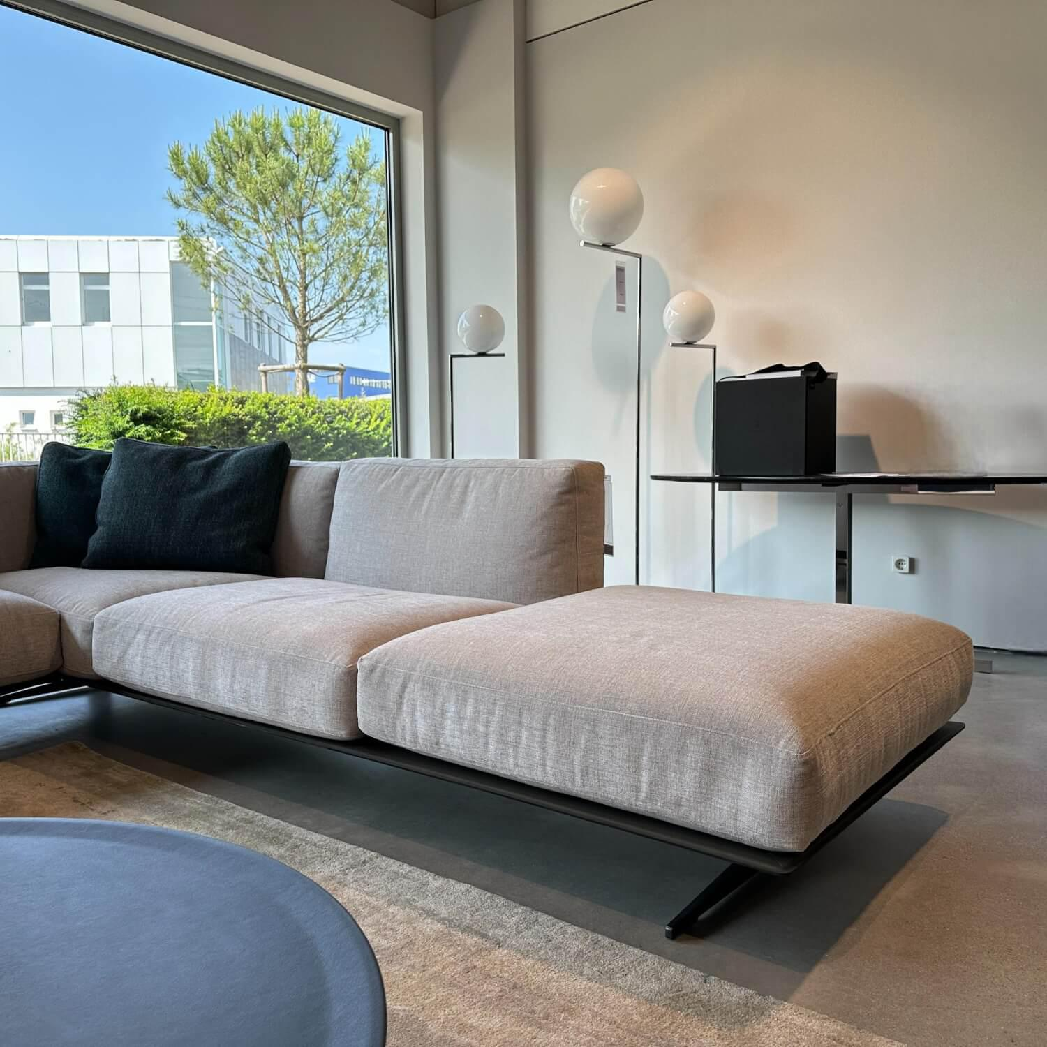 Flexform - Ecksofa Soft Dream Stoff Ellisse 1170 Grau Platform Leder 5003 Grau Füße Metall Brüniert - 7