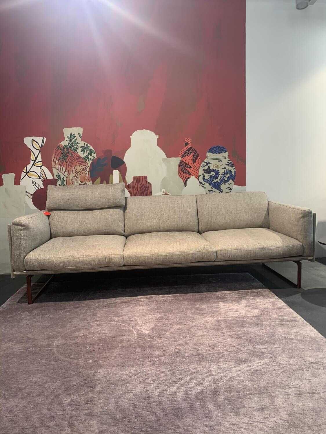 Cassina - Sofa 8 Stoff 90 Perbacco Beige Füße Aluminium Rot Lackiert mit Kopfstütze - 3