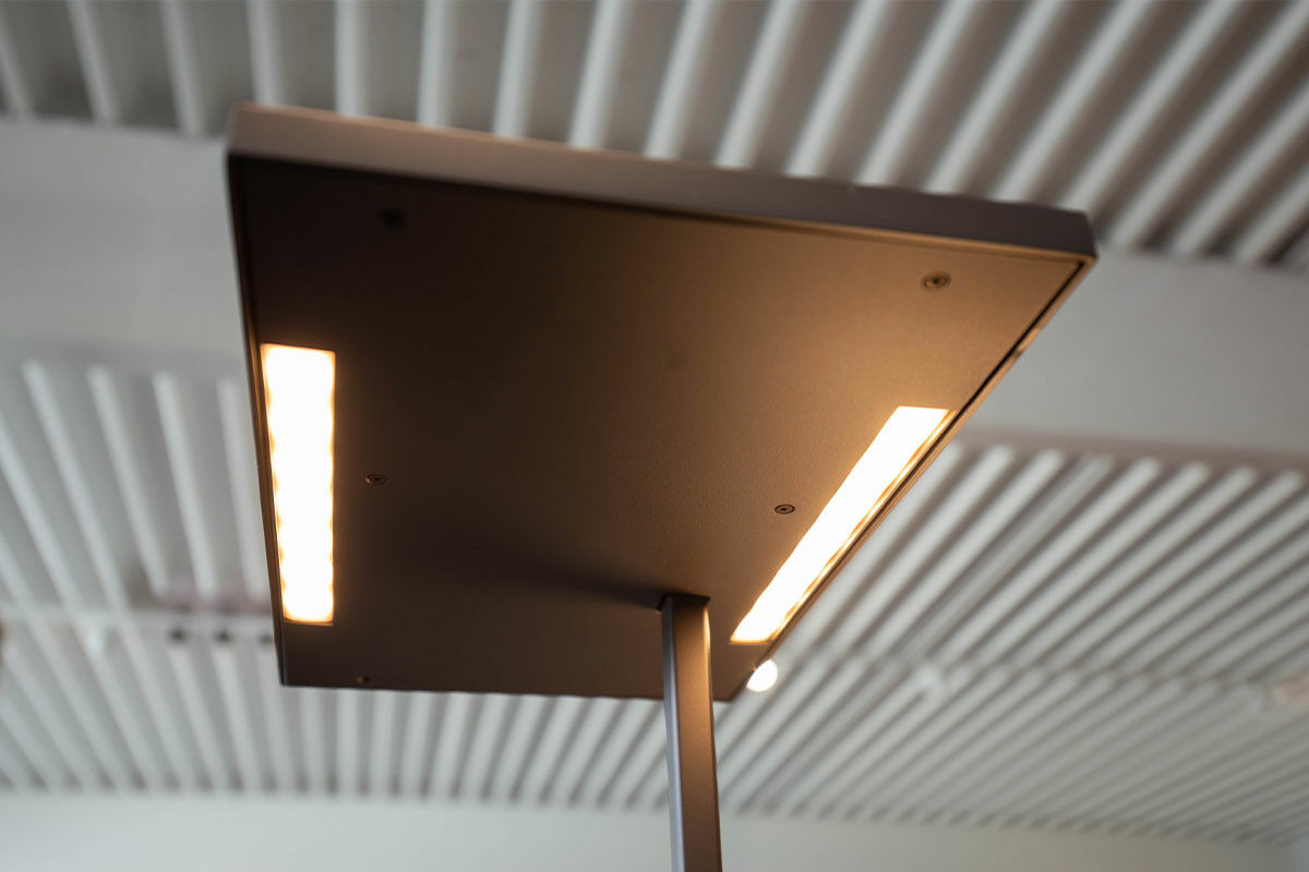 Vibia - Stehleuchte Suite Aluminium Und Stahl Dunkelbraun Leuchtkugel Opalglas - 8
