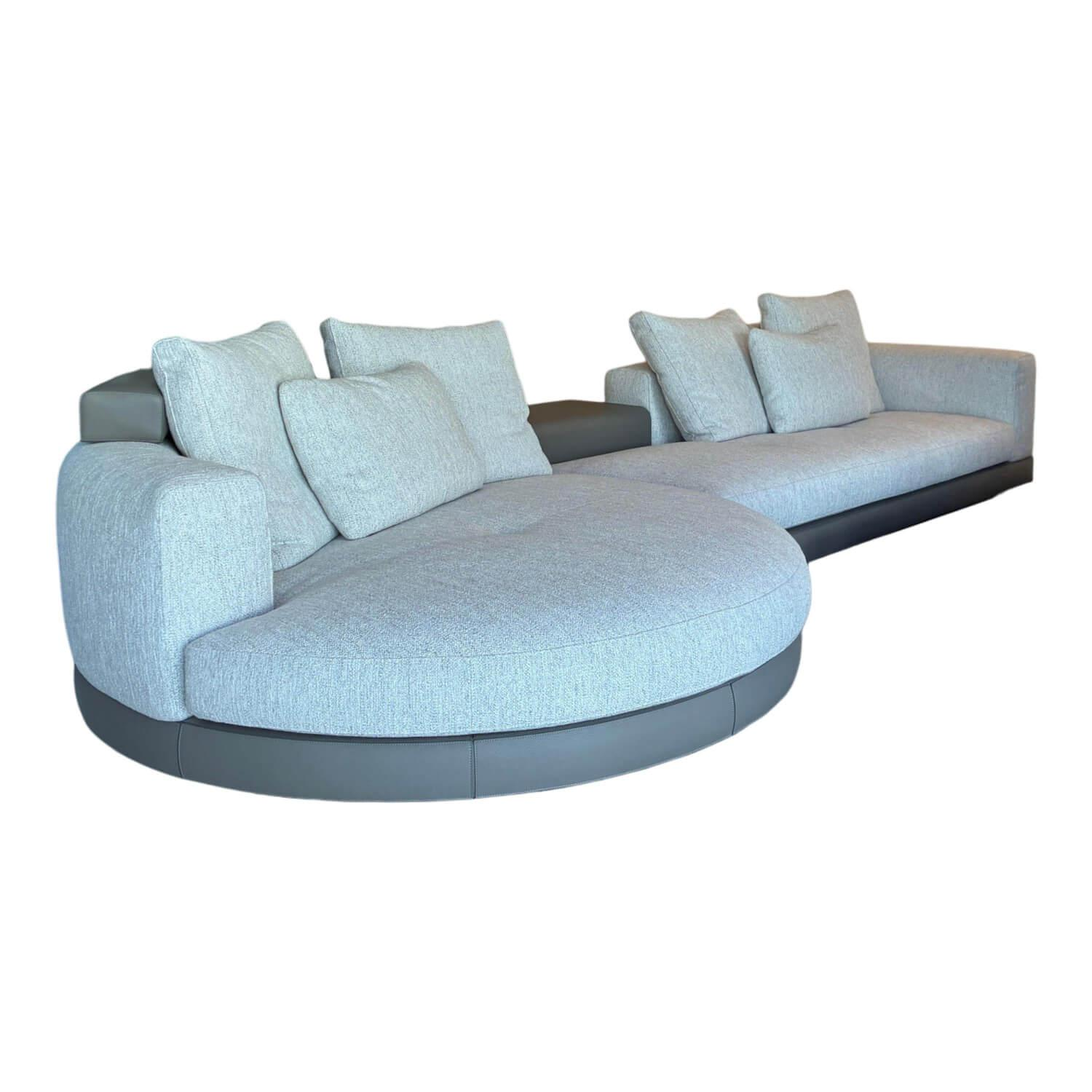Minotti - Polstergruppe Connery Stoff Fisher 10 Ghiaccio Grau Ablage Leder Aspen Ardesia Grau Mit Kissen - 1
