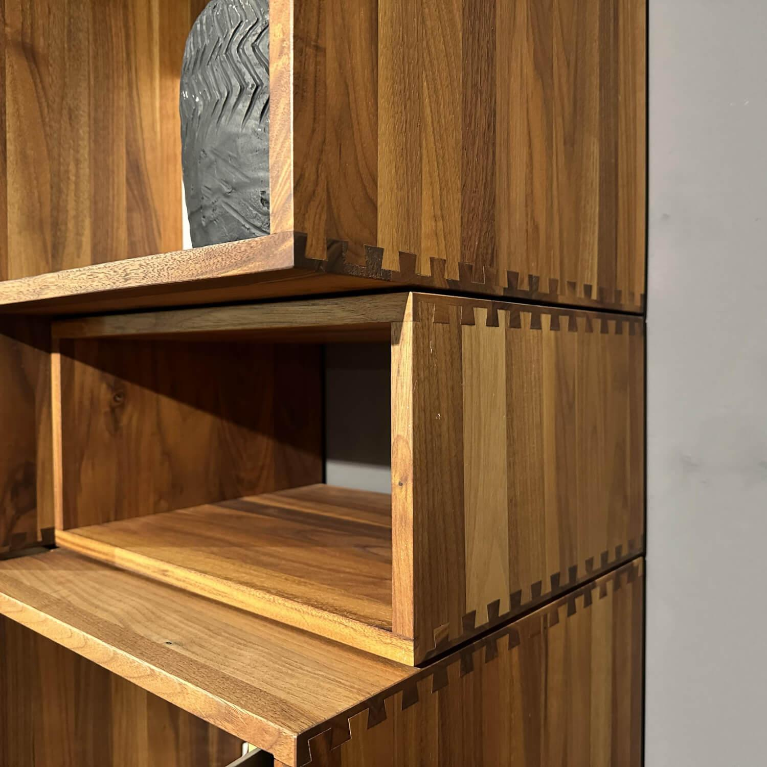 Riva1920 - Regal Freedom Nussbaum Geölt Fronten Eisen Lackiert Mit Türen Und Schubalden - 3