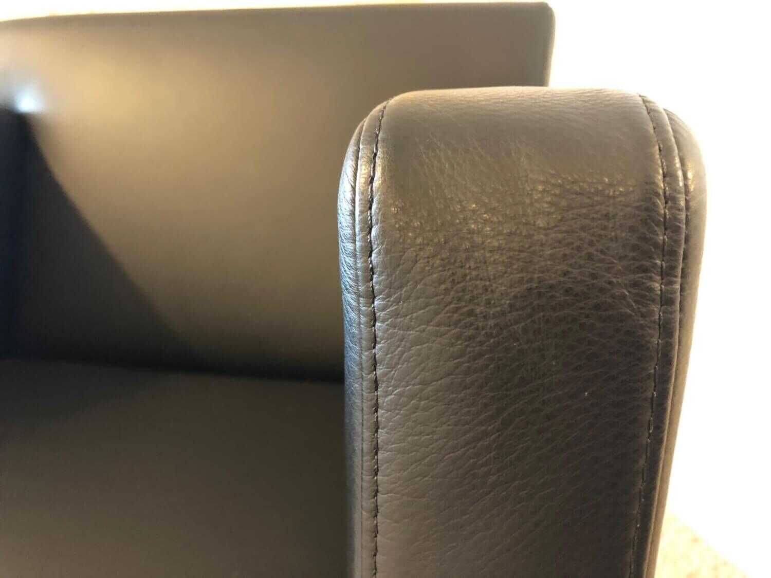 Sessel Quant Leder 286 Schwarz Metallkufen Verchromt