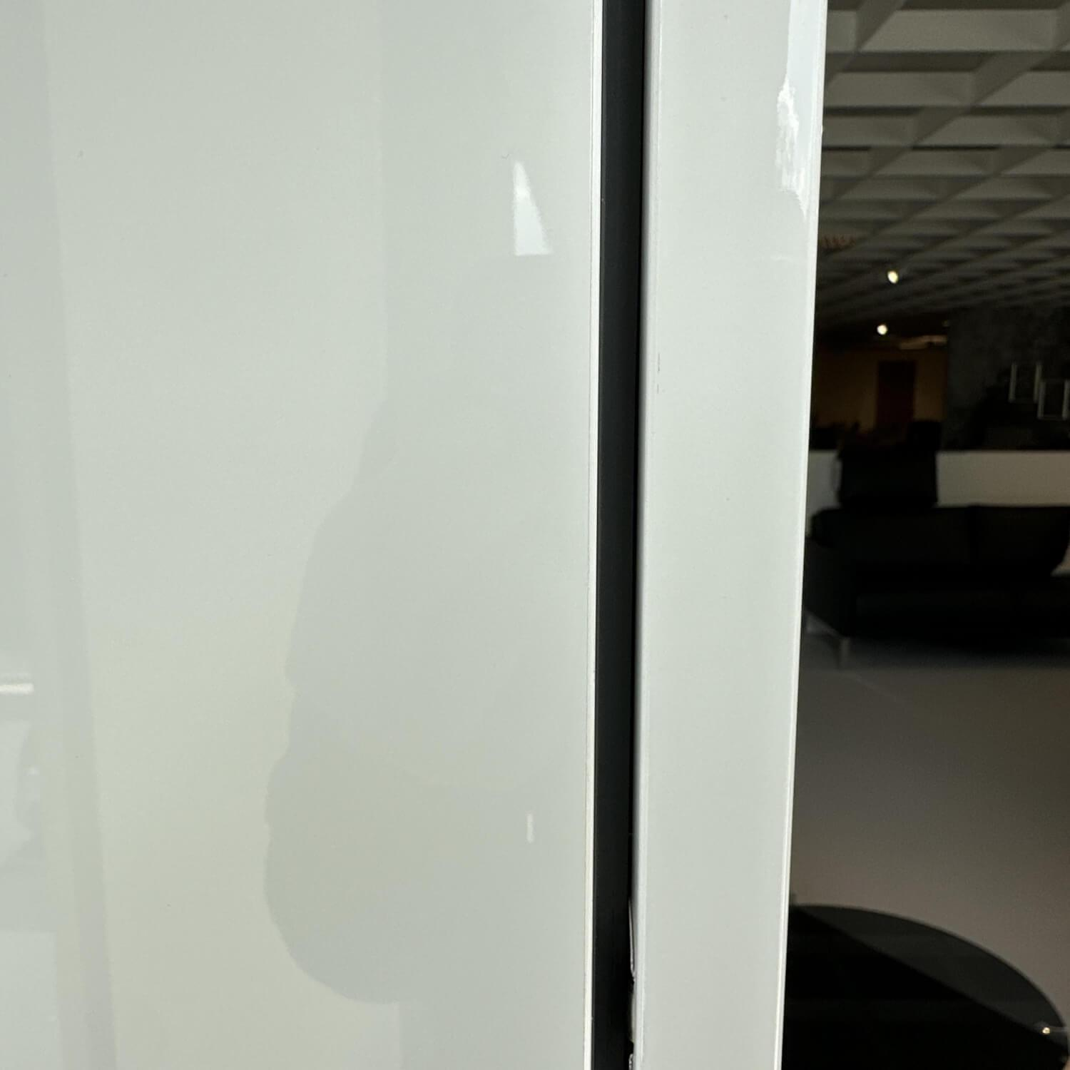 Hülsta - Vitrine Gentis Links Lack Hochglanz Reinweiss Mit Beleuchtung Und Funkfernbedienung - 5