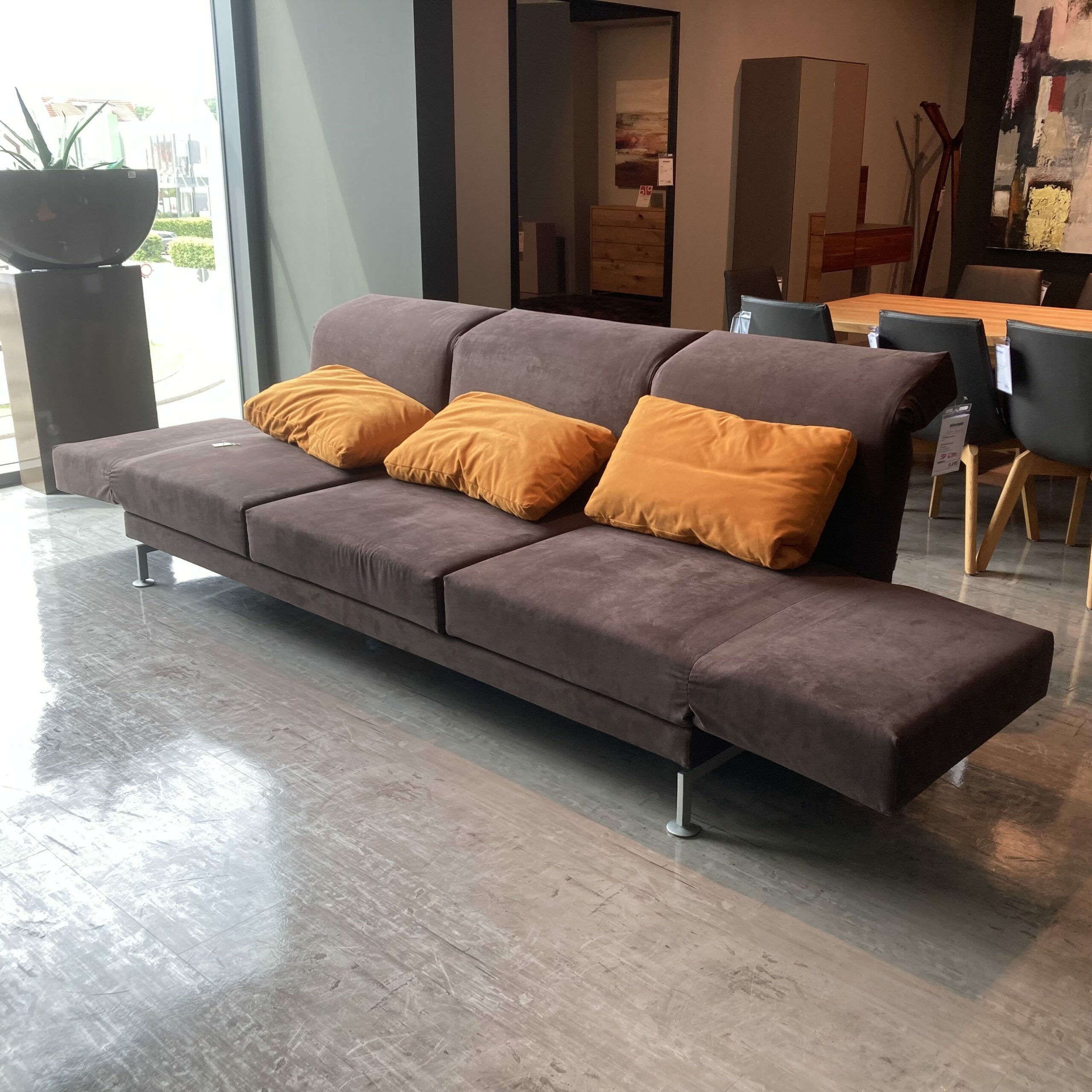 Brühl - Ecksofa Moule Stoff Braun 6499/9199 mit Hocker und 3 Kissen - 2
