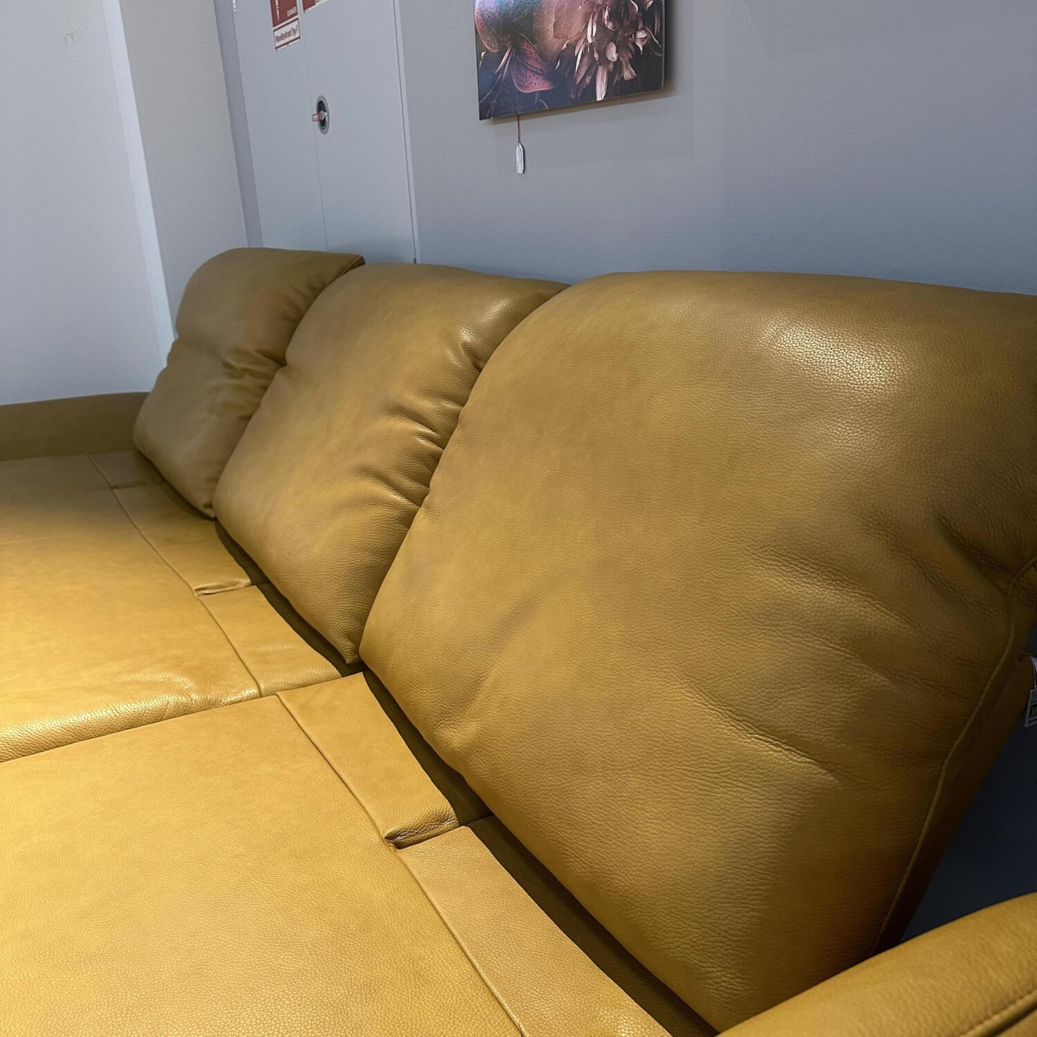 W. Schillig - Ecksofa Sohoo Bezug Leder Z75/52 Kurkuma Gelb Metallkufe FT9 Schwarz Mit Sitztiefenverstellung - 5