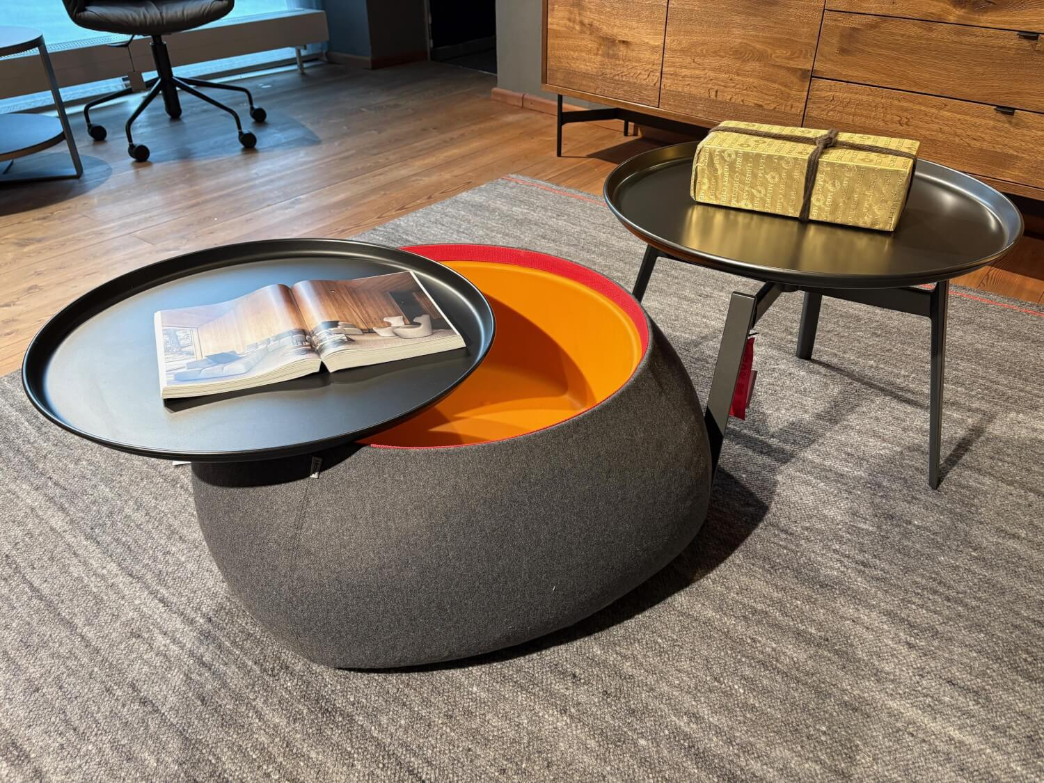 B&B Italia - Couchtisch Fat-Fat FF86 Stoff Serra Dunkelgrau - 5