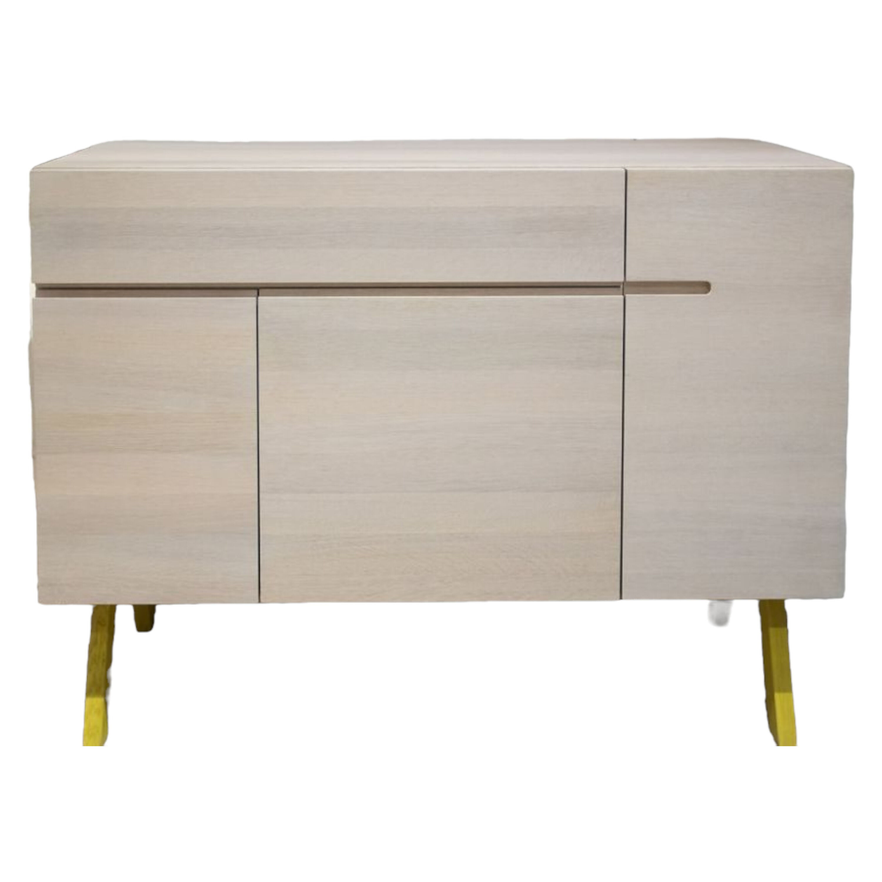 Zeitraum - Sideboard Side Baby Atelier Eiche massiv Korpus Eiche Kalk Gebeizt Füße Zinkgelb Lackiert - 1