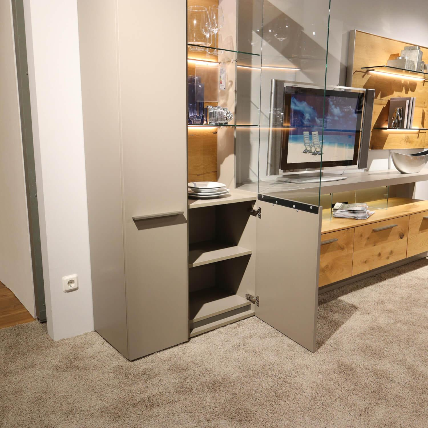 Gwinner - Wohnwand Braviso Lack Seidenmatt Fango Akzente Balkeneiche Honig Griff Edelstahlfarben - 2