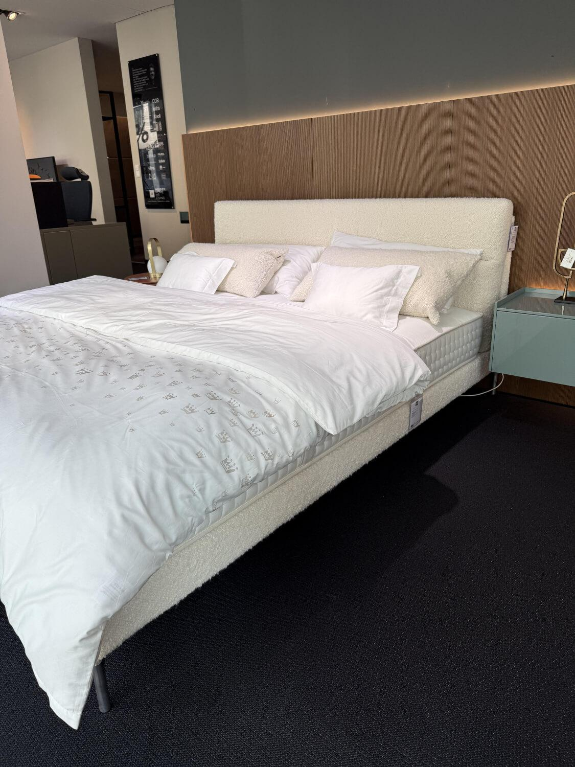Schramm - Boxspringbett Cleo Origins Complete Stoff Andy 2980 White 4 Weiß Kopfteil Cleo Fuß GP Kristallweiß Weiß Mit Matratze - 5