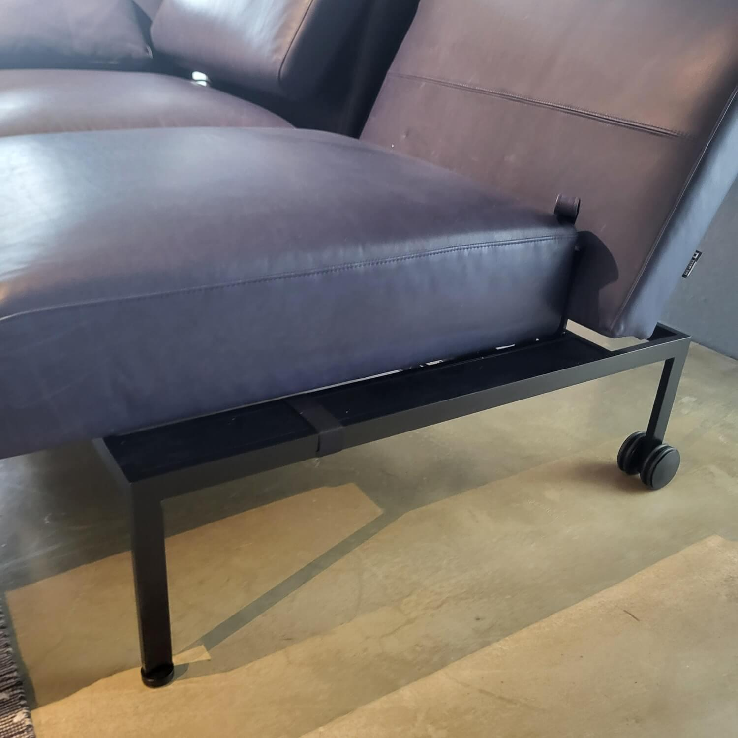 Brühl - Sofa Roro Moule Medium Leder 5668 Taron 99 Schwarz Füße Kufe Verchromt Glänzend Mit Rollen Hinten - 2