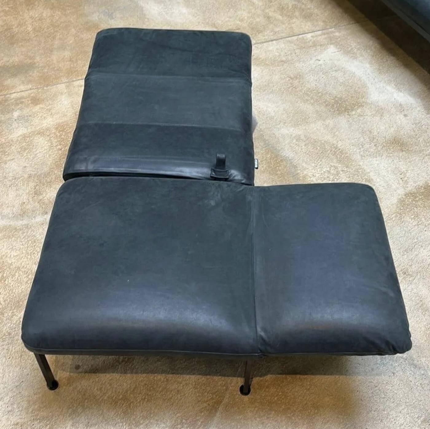 Brühl - Sessel Roro Small Leder Glove Schwarz Gestell Schwarz Pulverbeschichtet Mit Rollen Schwarz Armlehne rechts - 9