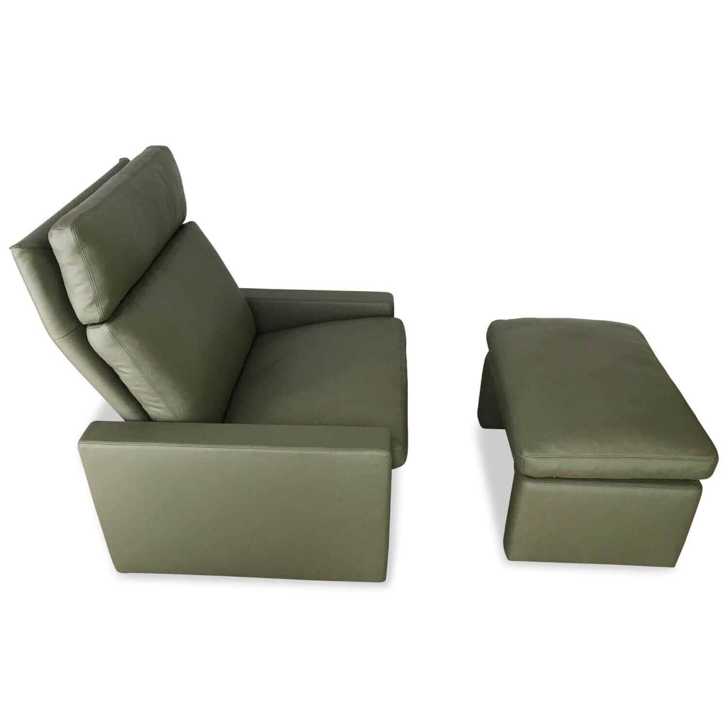 Garnitur Manhattan Leder Grün 2 Sofas 1 Sessel 1 Hocker