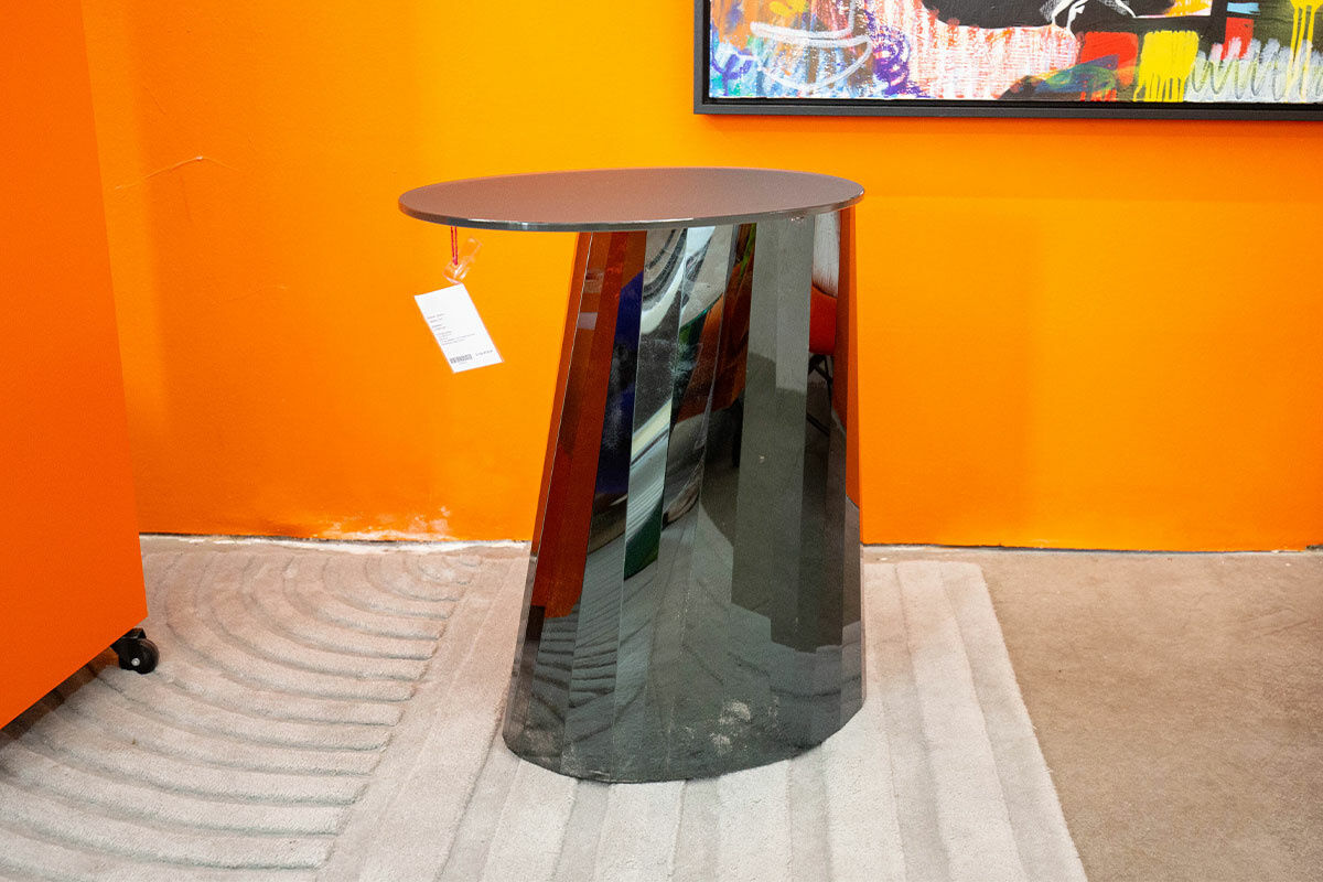 ClassiCon - Beistelltisch Pli Side Table Platte Glas Hinterlackiert Onyxschwarz Gestell Edelstahl Onyxschwarz - 3