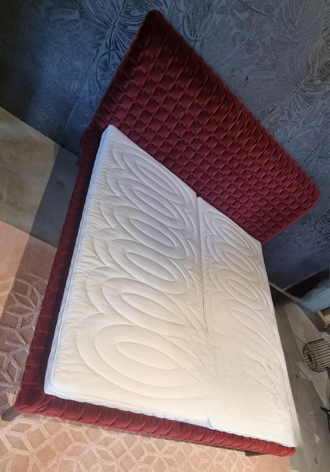 Ligne Roset - Bett Ruché Stoff Harald-3 Aubergine 582 Rot ohne Matratzen ohne Lattenrost - 4