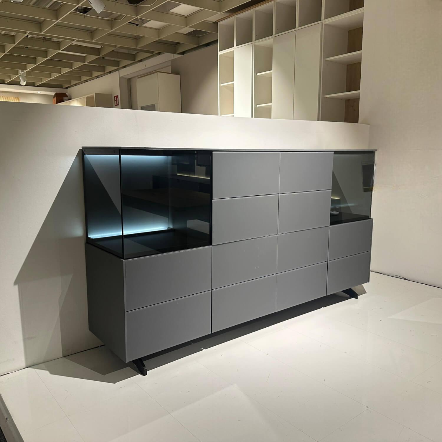 Musterring - Sideboard Q Media 2.0 Lack Mattglas Grau Inklusive Beleuchtung - 7