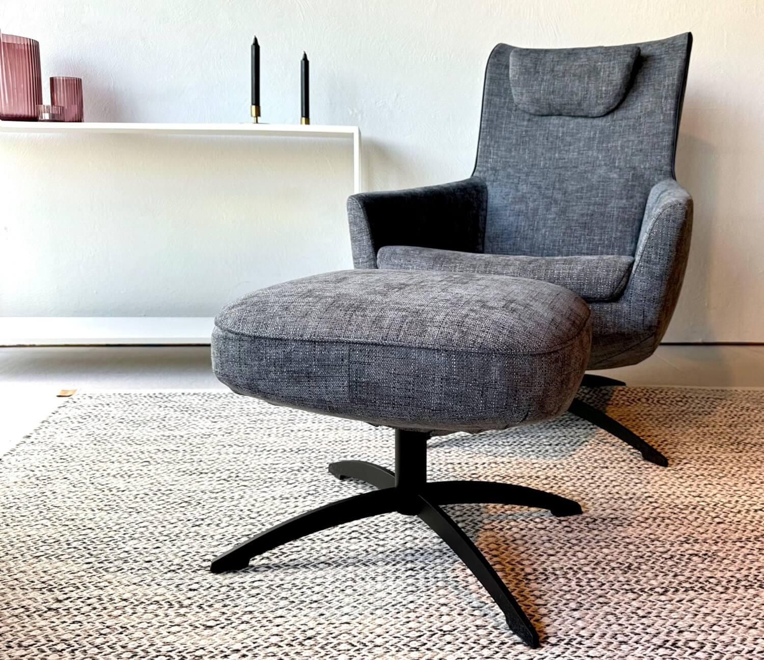Jori - Loungesessel Griffon Stoff Mephis 10 Grau 4-Sternfuß Metall Schwarz Lackiert Inkl. Hocker - 4