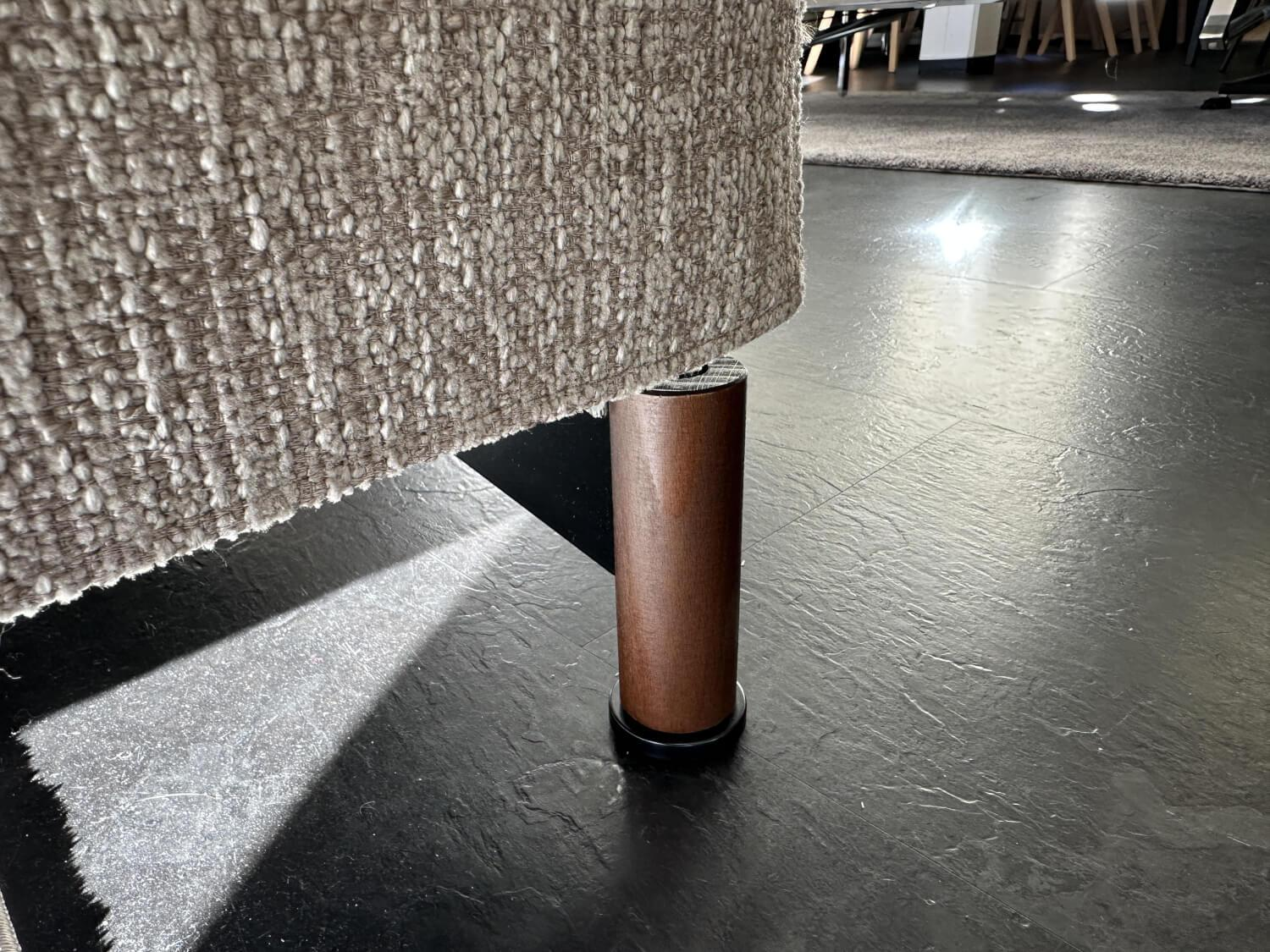 Brühl - Ecksofa Alba All In One Stoff 3690 45 Grau Beige Schwebefuß Clou Nussbaum Dunkel Mit Sitztiefenverstellung - 4