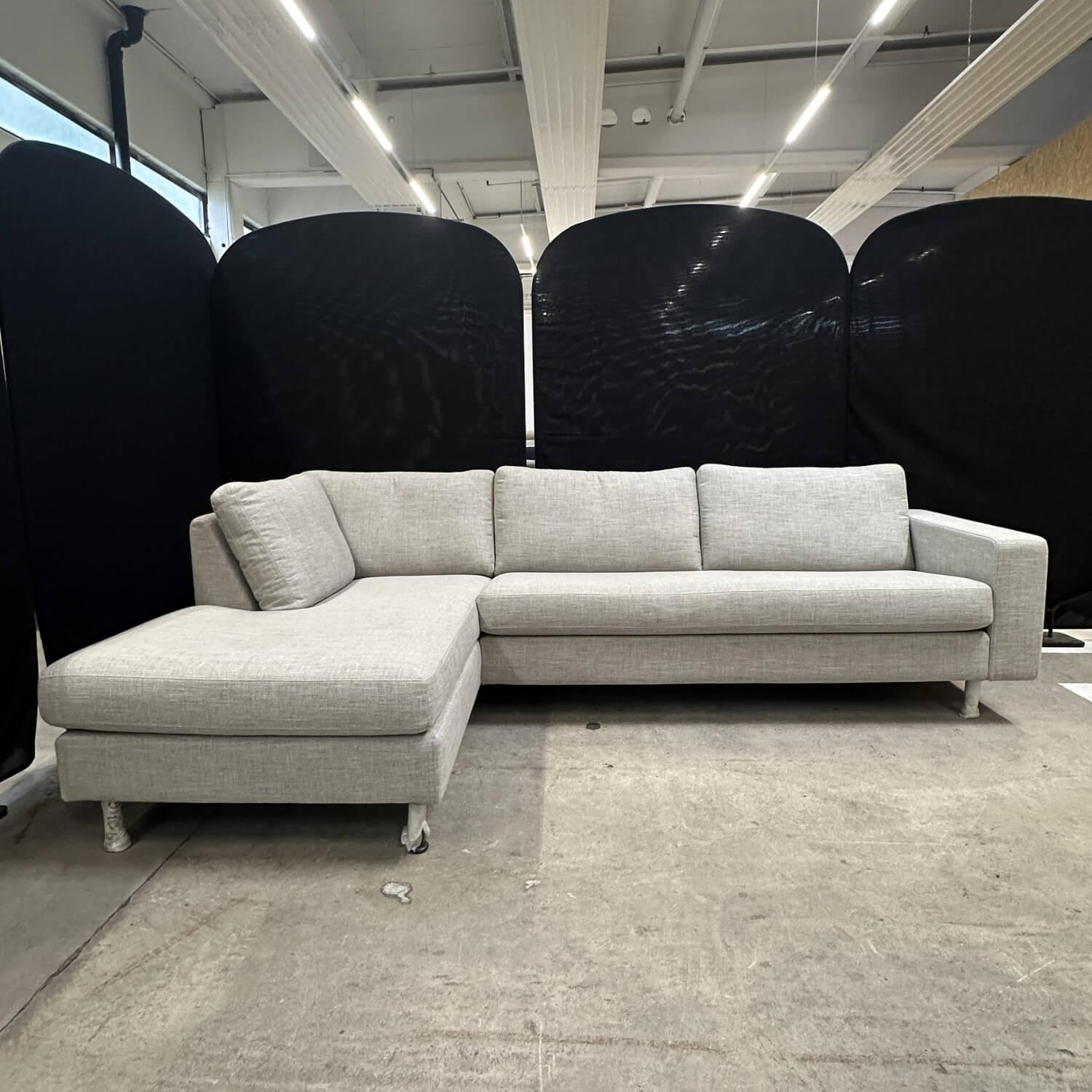 COR - Ecksofa Conseta Stoff 9209 Eisgrau Grau Tellerfüße Lack M21 Anthrazit - 4