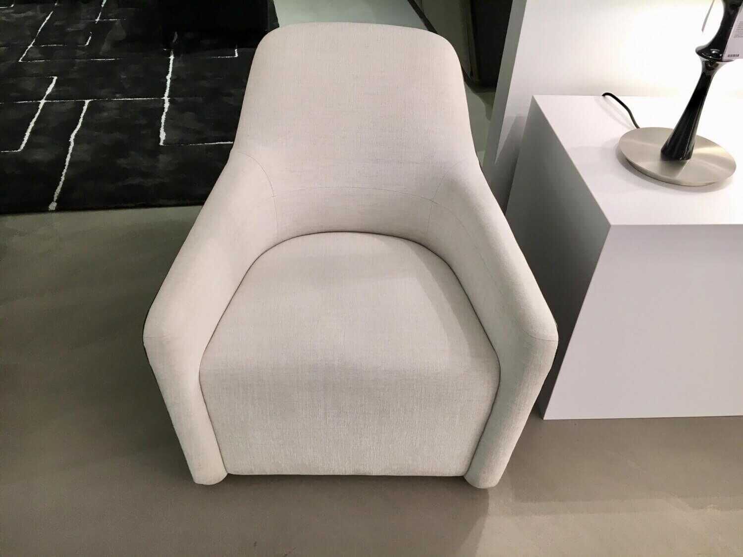 walter-knoll-sessel-foster-521-stoff-pearl-wei-C3-9F-mit-au-C3-9Fen-lederbezug-coffee-braun-09611a5cb0165d511bfa6b8d0 Walter Knoll - Sessel Foster 521 Stoff Pearl Weiß mit Außen-Lederbezug Coffee Braun - 4