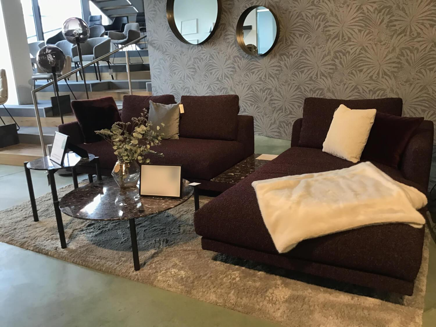 Bielefelder Werkstätten - Sofa Long Island Stoff Cooper BW 1779 111 Rot Fuß Eiche Wengefarbig Gebeizt Schwarz Inklusive Tisch Terrazzo Levanto Und Kissen - 2
