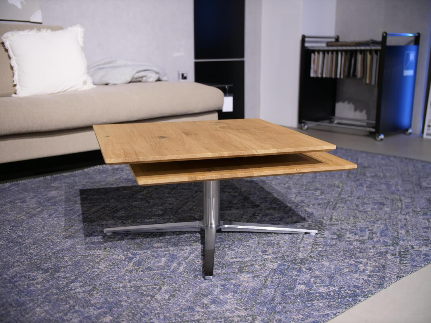 Ronald Schmitt Design - Couchtisch Evita M509 Zwei Platten Eiche Massiv Gestell Edelstahl Drehbar - 3