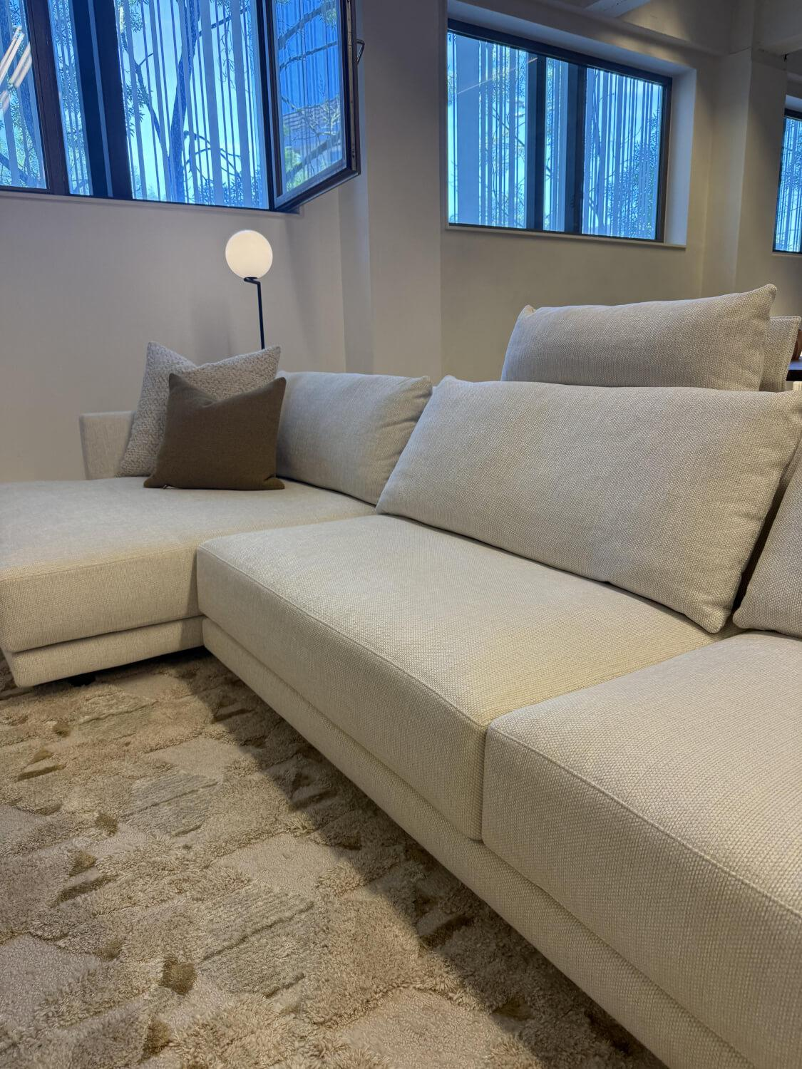 Poliform - Ecksofa Salon Bristol Stoff Rabat Kat. D Ecru Offwhite Creme ohne Dekokissen - 8