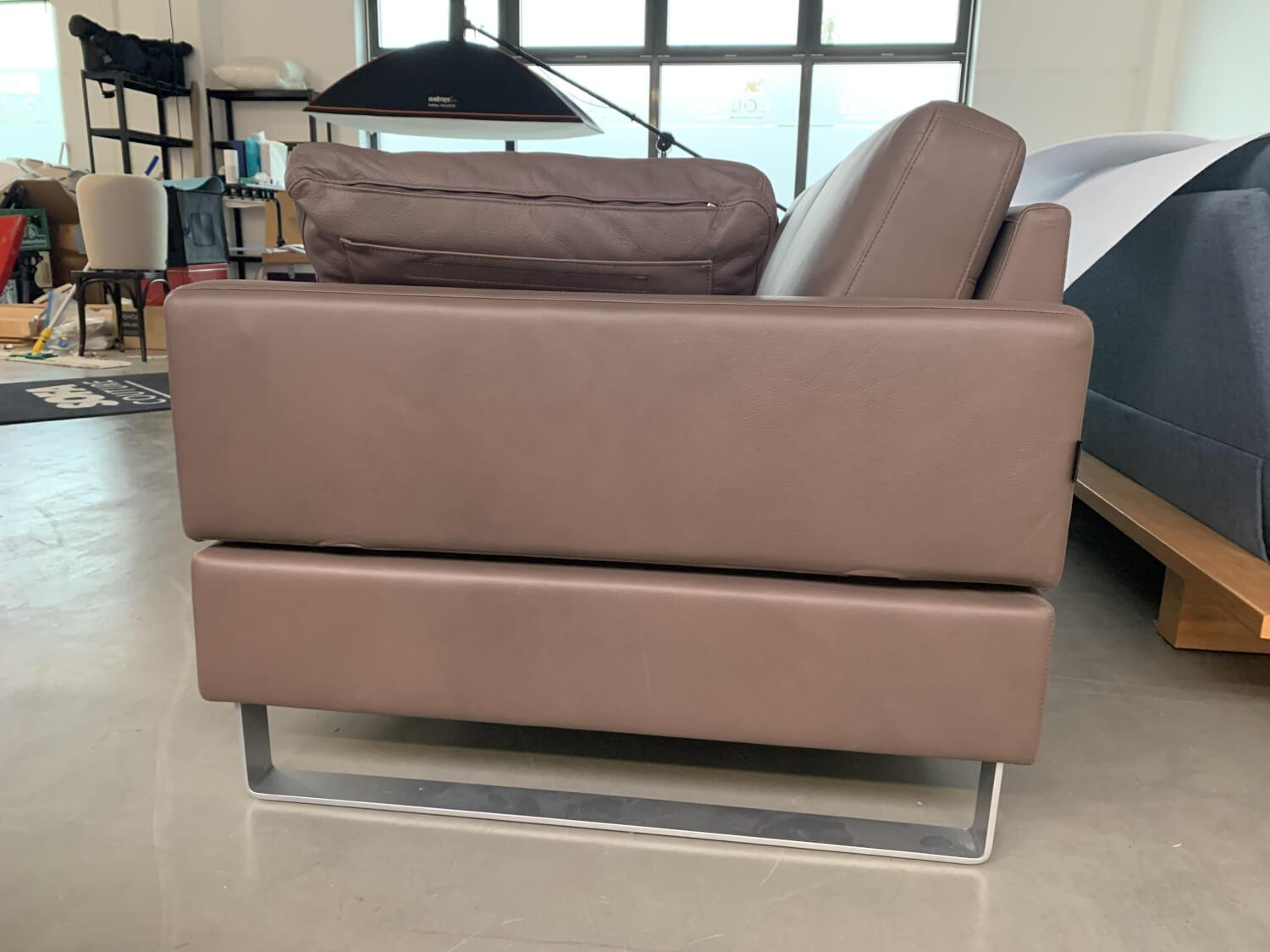 Brühl - Ecksofa Alba System M Leder Pearl 5707 85 Grau Füße Stahl Verchromt Mit Integrierten Kopfstützbügeln - 6