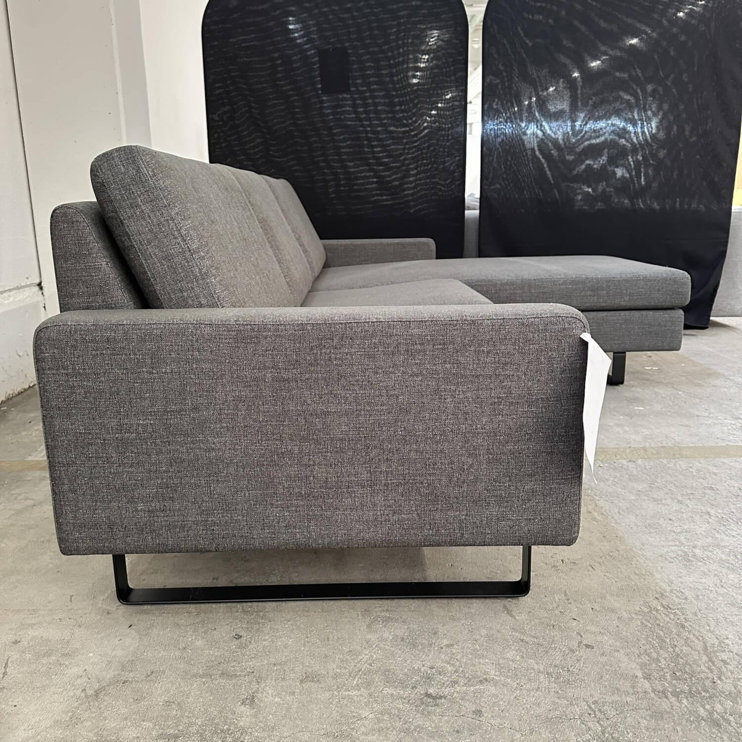 COR - Ecksofa Conseta Stoff 8160 Schwarz Grau Metallkufen P120 Pulverbeschichtet Schwarz Mit Filzgleiter - 2