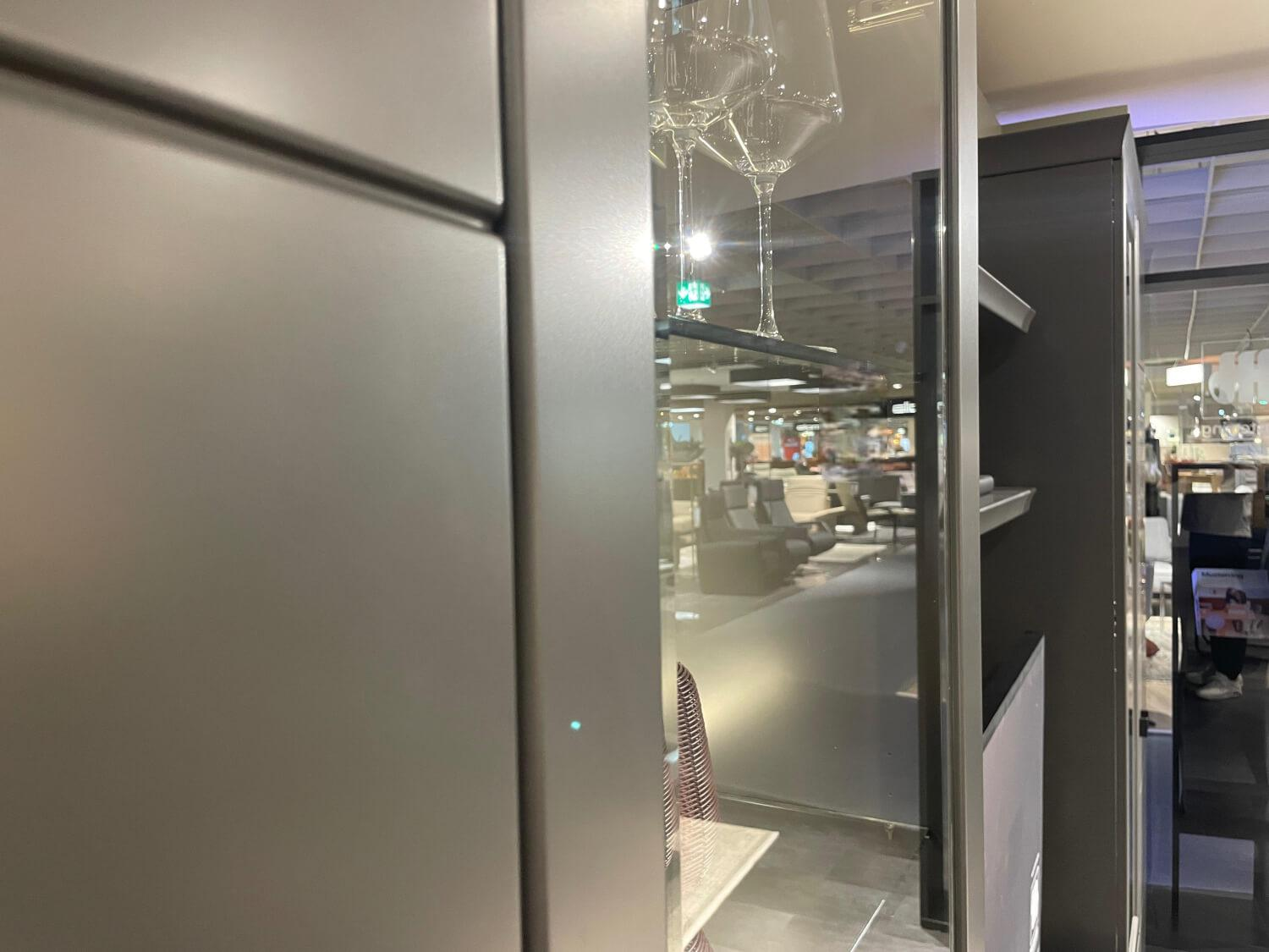 Musterring - Anbauwand Korsika 55067 Lack Schiefergrau Grau Griff W7 Schwarz Matt Inklusive Beleuchtung - 18