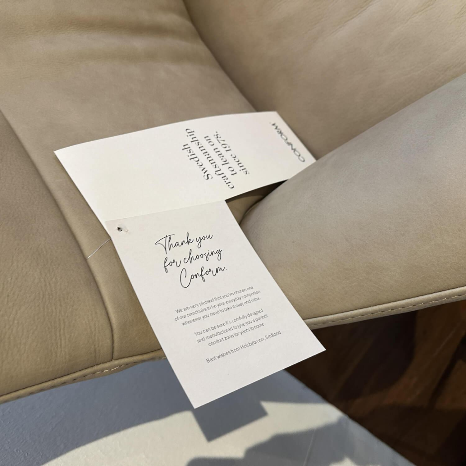 Conform - Sessel Afterwork Leder D Grizzly Taupe Grau Beige Schale Holz Schwarz Fuß Metall Schwarz Lackiert Inklusive Hocker - 3