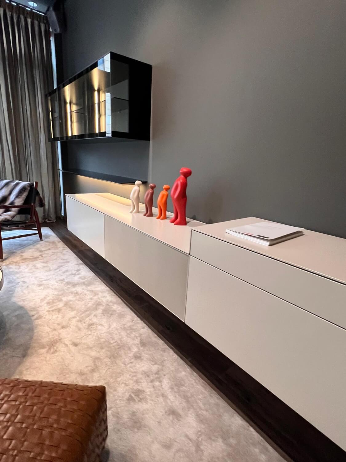 Kettnaker - Wall unit Soma doors smoked glass carcass MDF lacquer ivory white matt including lighting - 2