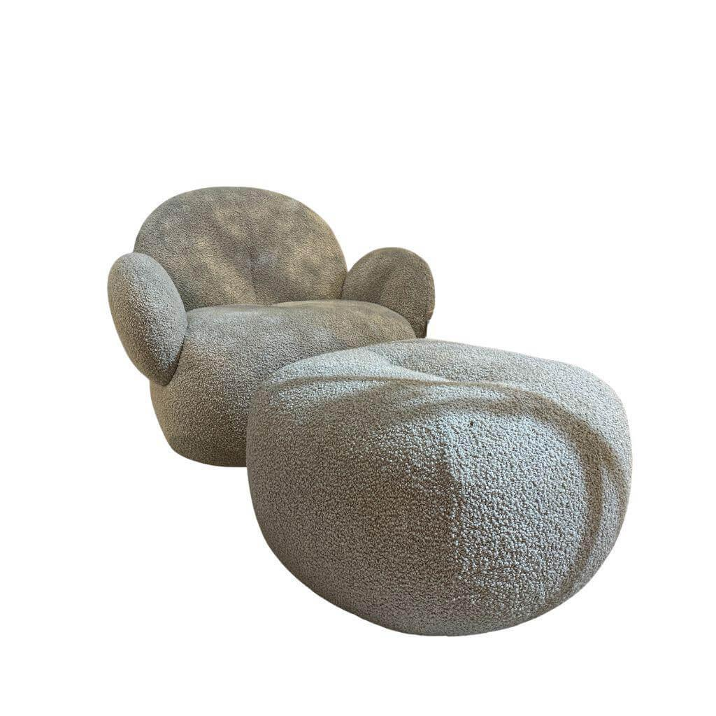 Freifrau - Sessel Nana Loveseat mit Hocker Stoff Nimbus Boucle Loden 007 Nude Greige Beige mit Drehfunktion - 1