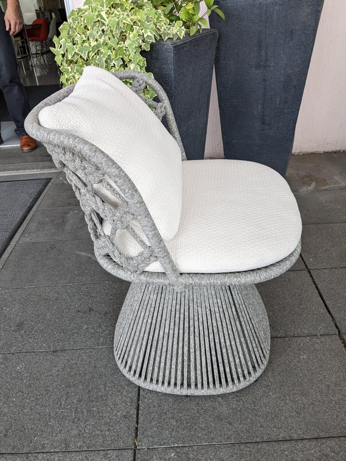 B&B Italia - 6er-Set Outdoorstuhl Flair Stoff Lola Weiß - 4