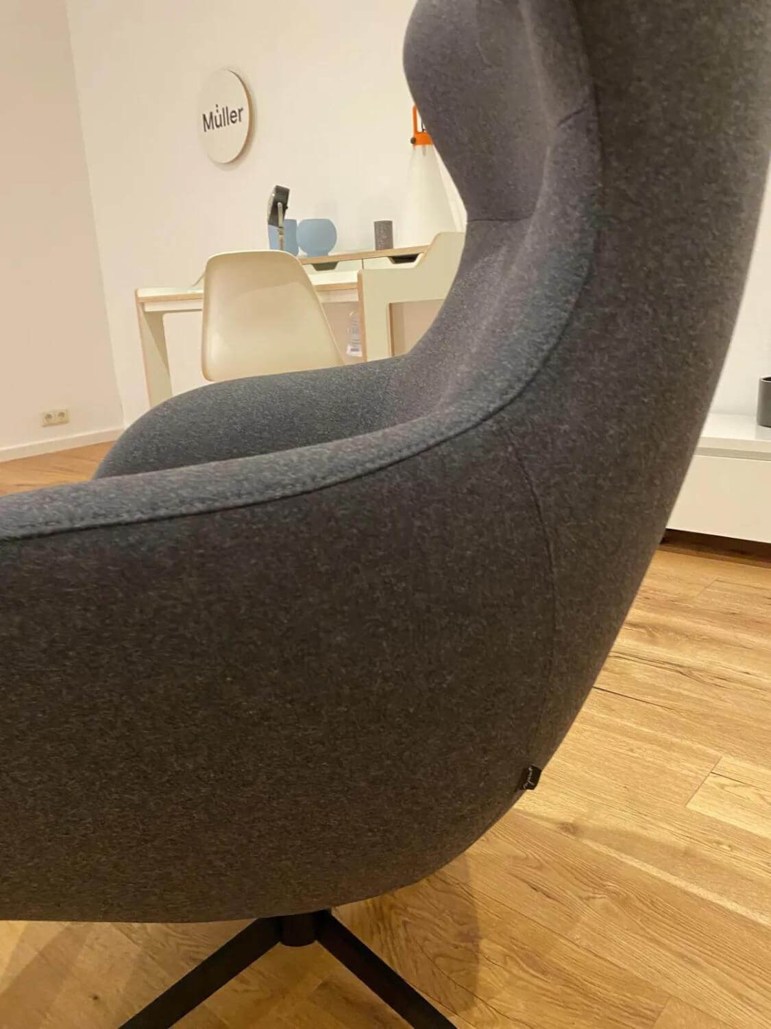 Signet - Sessel Jester Stoff Lana Anthrazit Gestell Metall Schwarz Pulverbeschichtet Mit Memory Funktion Inklusive Hocker - 2