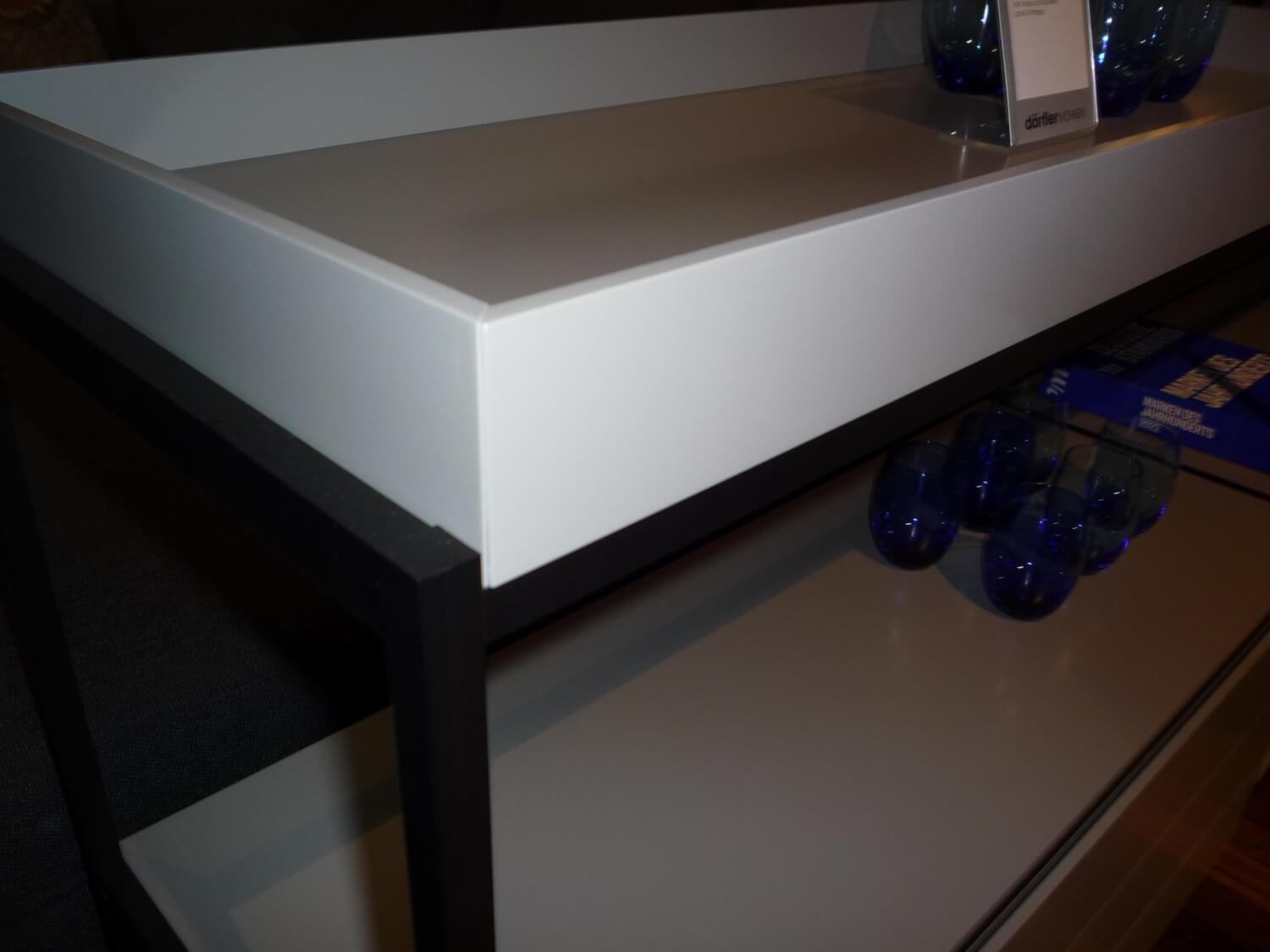 Interlübke - Raumteiler Tado Metallstruktur Schwarz Front Korpus und Rückwand Lack Flintgrau - 6